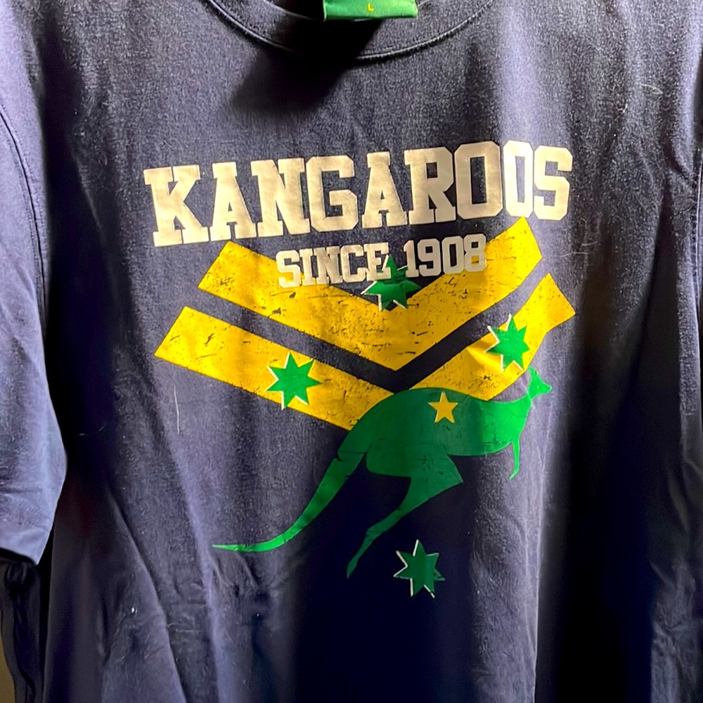Canterbury Australian Kangaroos rugby league team shirt